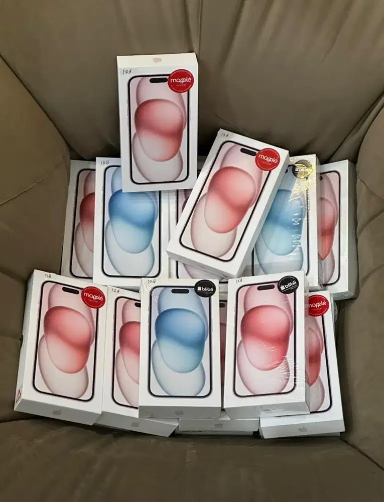 Iphone 15 128Gb new baru