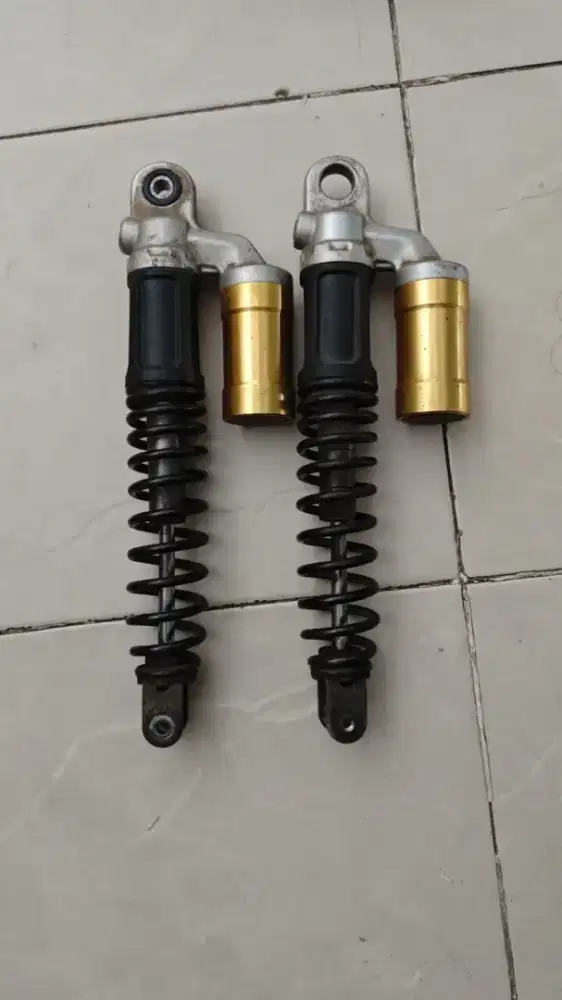 Shockbreaker belakang nmax old