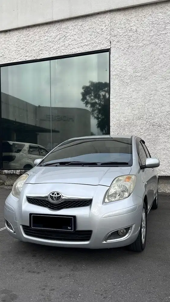 Toyota Yaris Tipe J 2010