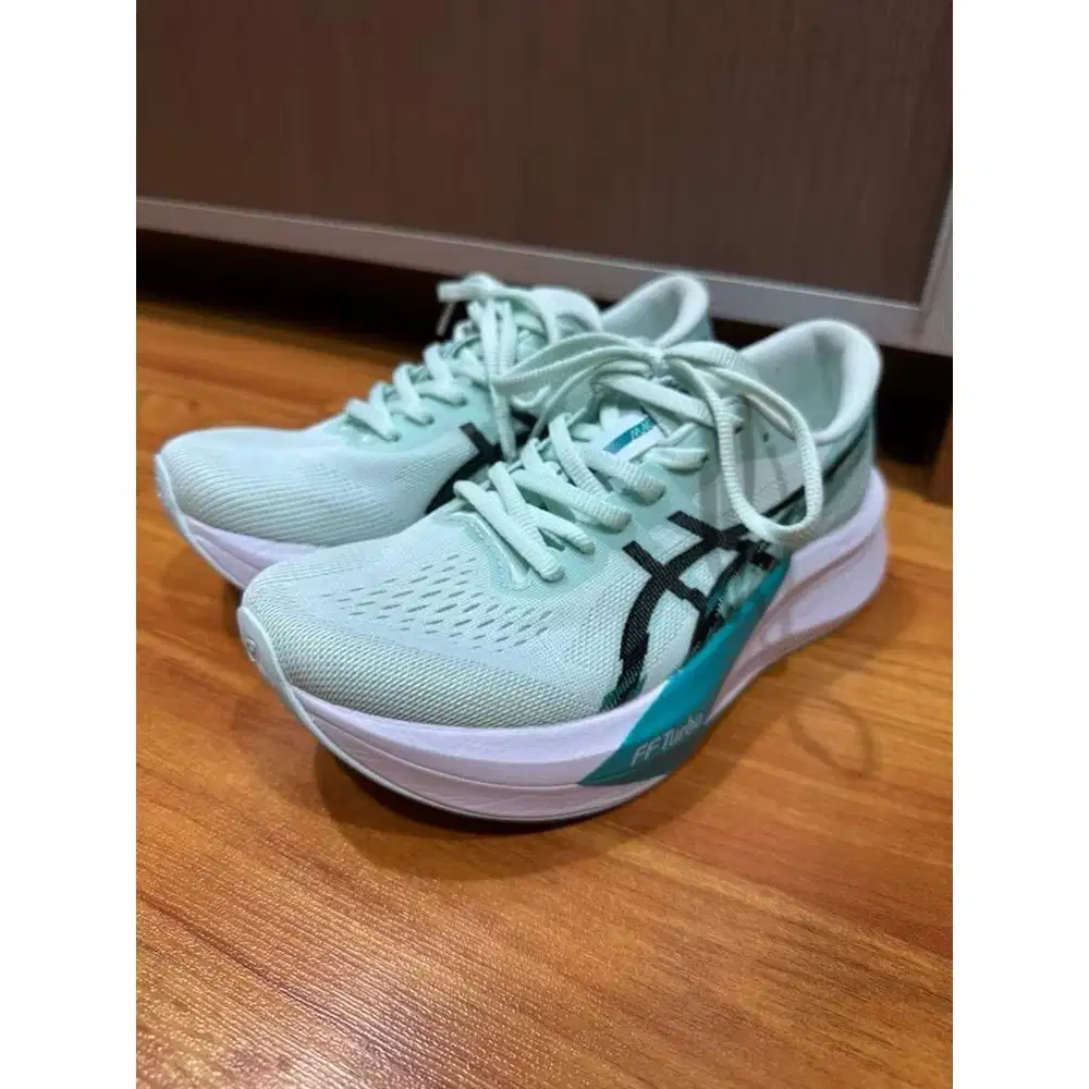 Sepatu asics Magic Speed 4 Running shoes asics