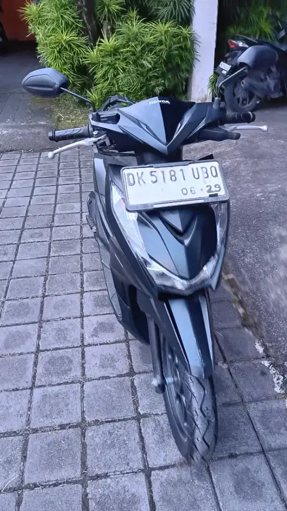 Dijual Honda Beat Deluxe 2024 hitam