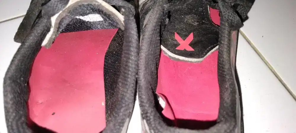 Sepatu futsal second