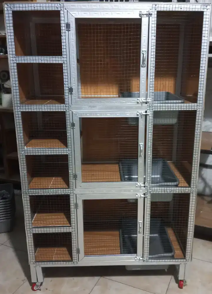 Kandang kucing 3 lantai murmer