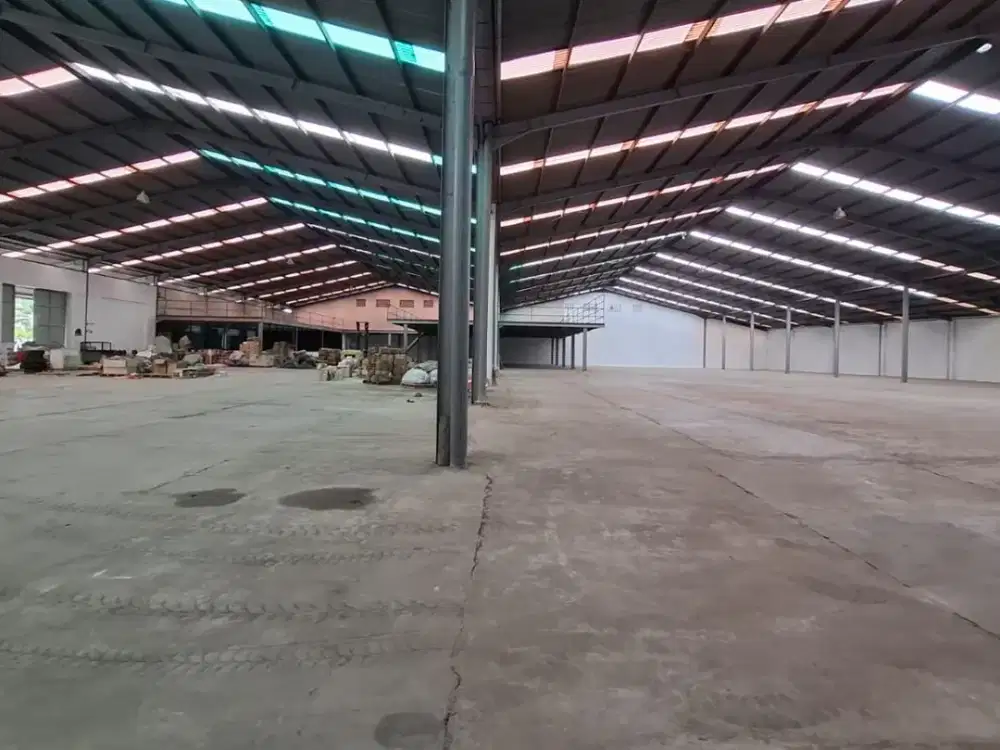 Disewakan Gudang Siap Pakai di Bandung (LT 4000/LB 3250) – Rp 1.75M