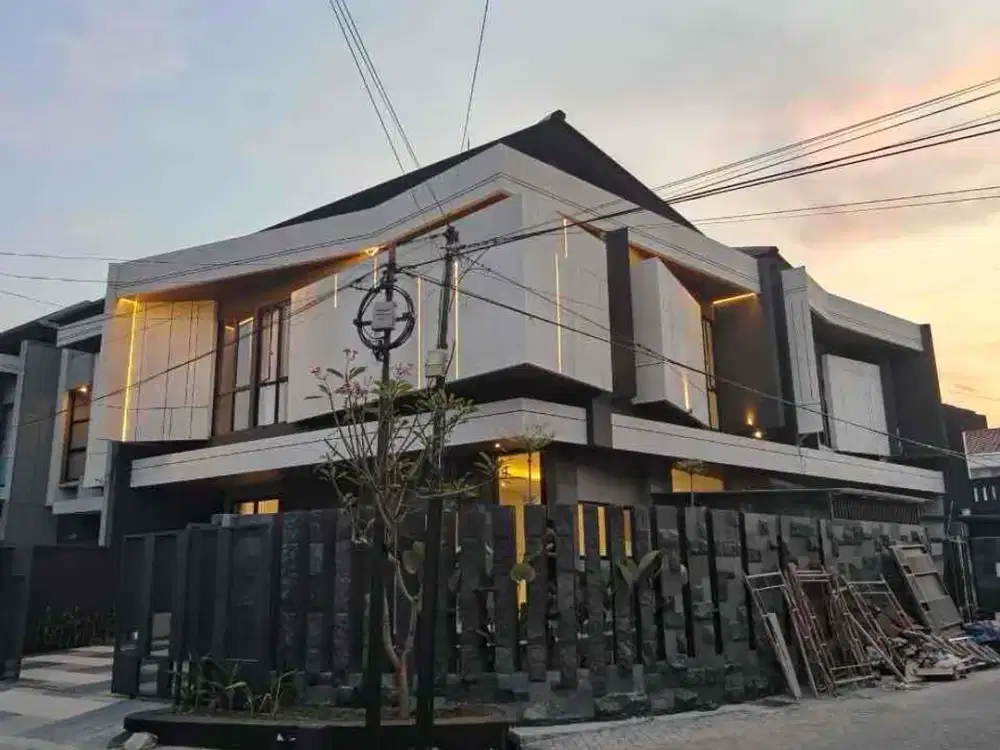 Baru Gress! Rumah Hook Manyar Indah