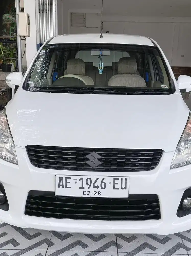 Suzuki ertiga 2012 GL manual