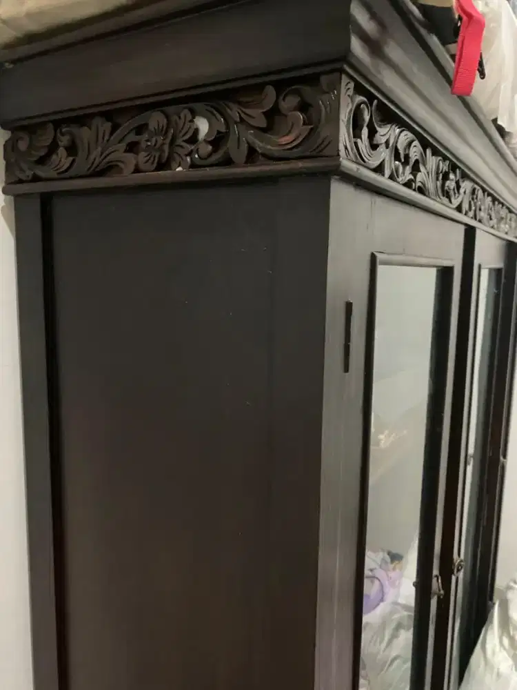 Bismillah Dijual Cepat Lemari Kayu Jati Merah