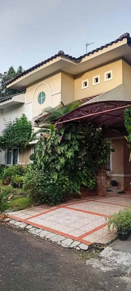 Dijual Rumah 2 Lantai di Bintaro Sektor 9 - Puri Bintaro