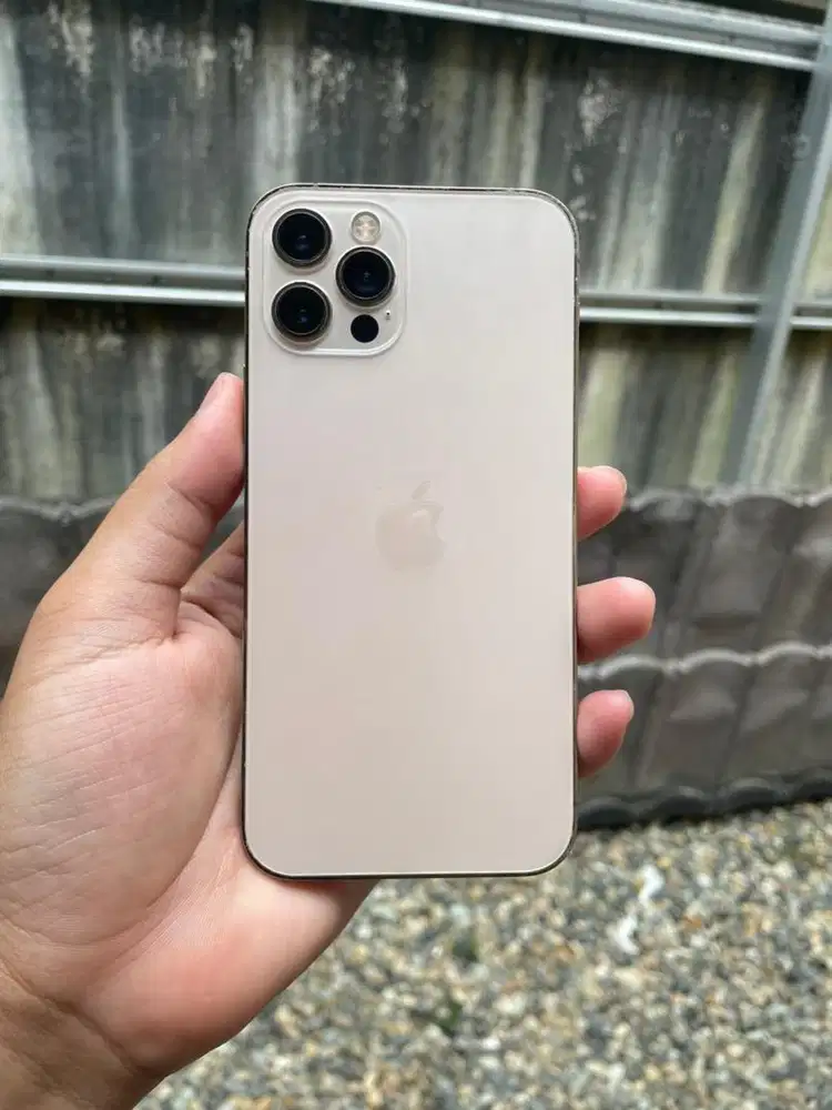 iPhone 12 Pro 128GB Fullset No minus All Operator