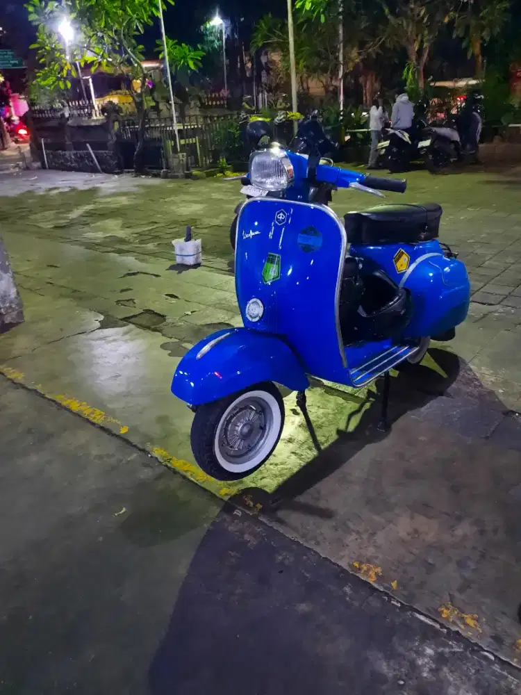 Vespa klasik th 78 PX 150