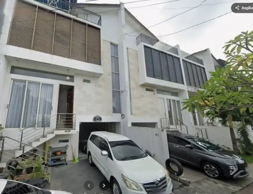SEMI VILLA BELAKANG PLAZA RENON DENPASAR