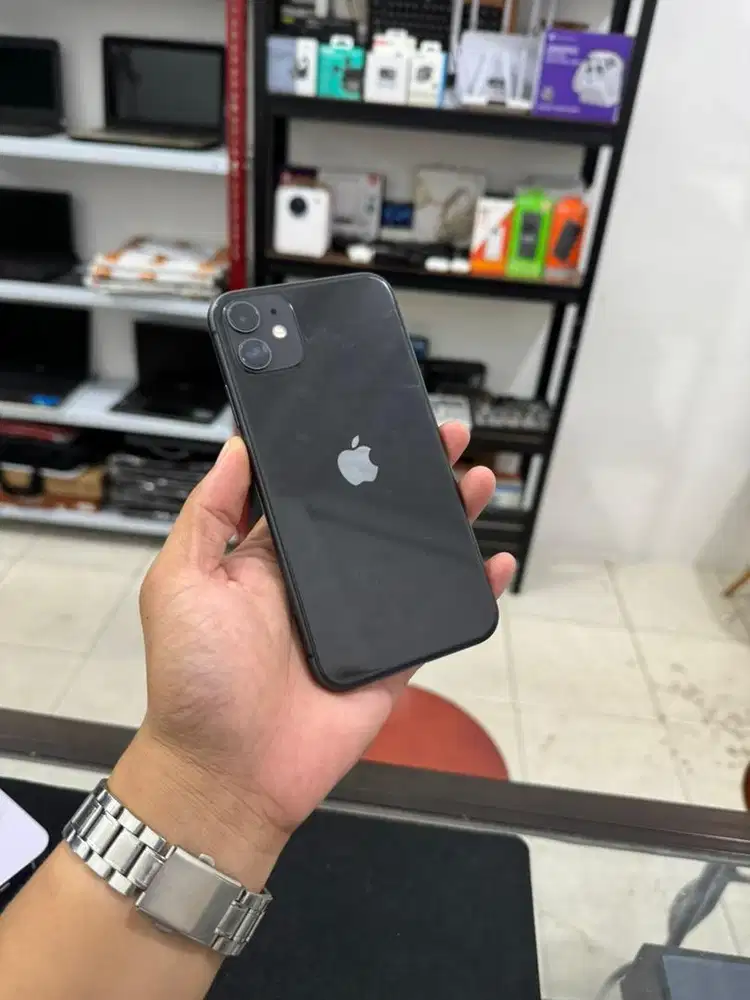 Iphone 11 128gb beacukai bh 84% jaringan permanen
