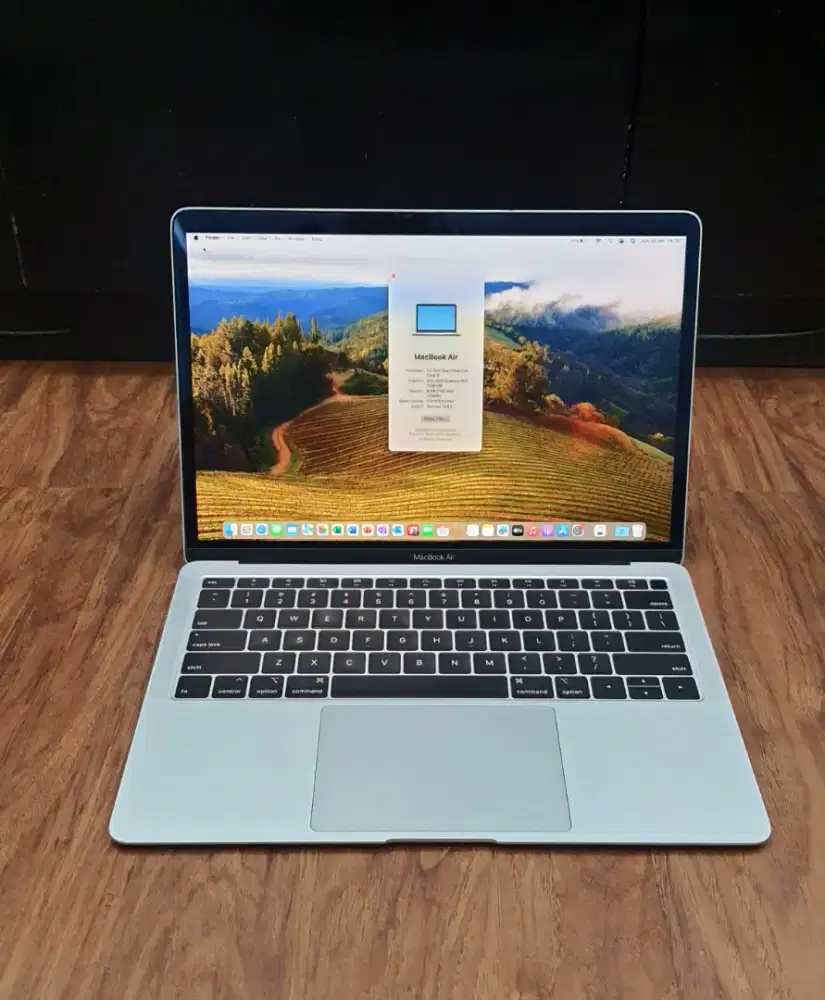MacBook Air 13 Inch 2019 Intel Core i5 Ram.8GB SSD 128GB  Warna Silver