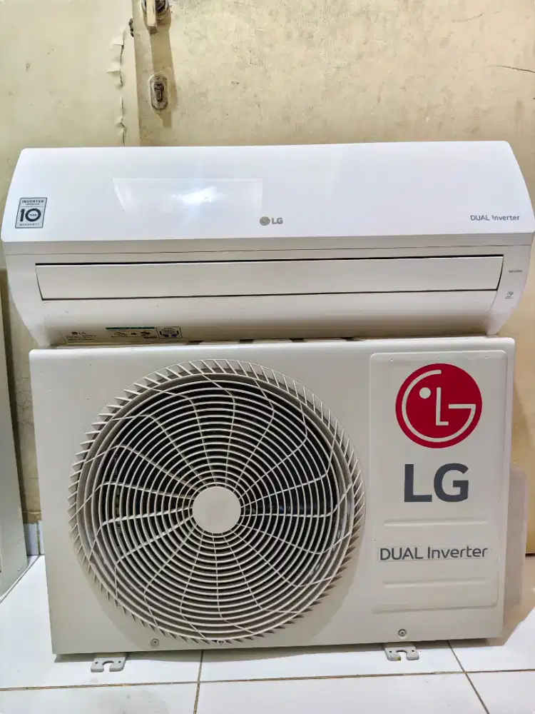 AC LG dual inverter setengah pk like new