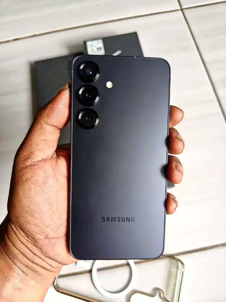 SAMSUNG GALAXY S25 12/512 GB SEIN