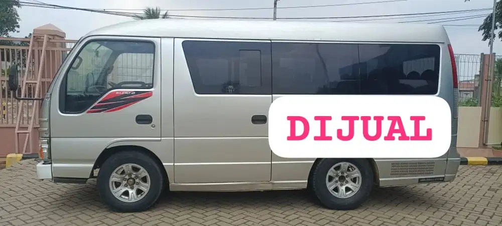 Isuzu Elf Minibus 2015 Diesel Rp160.000.000 nego