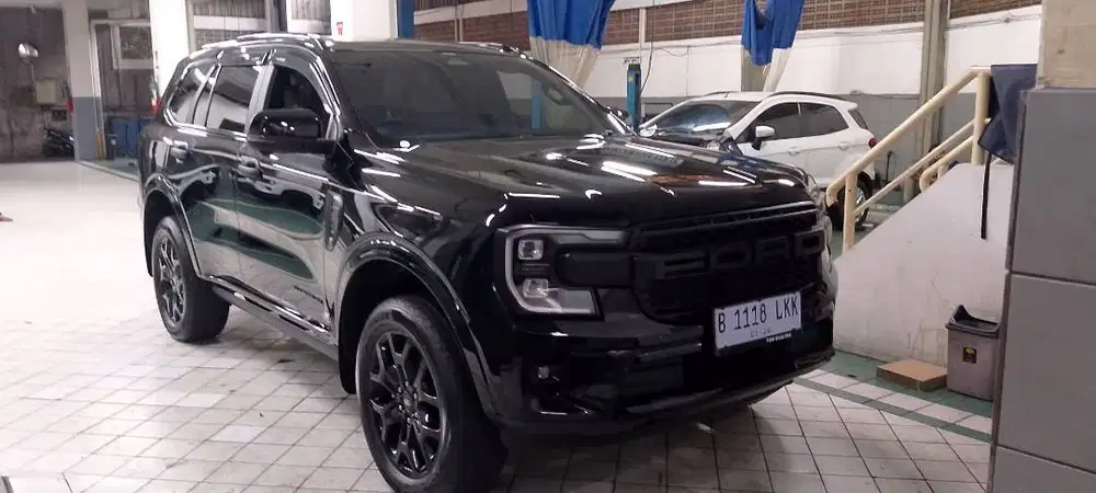 Ford Everest titanium 4x4 2.0
