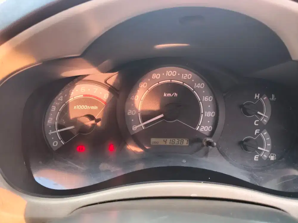 Innova 2.0G bensin manual tahun 2010