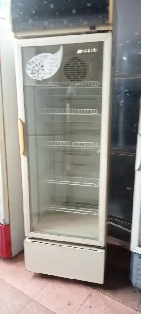 Sokes jumbo lebar and sangat tinggi modena