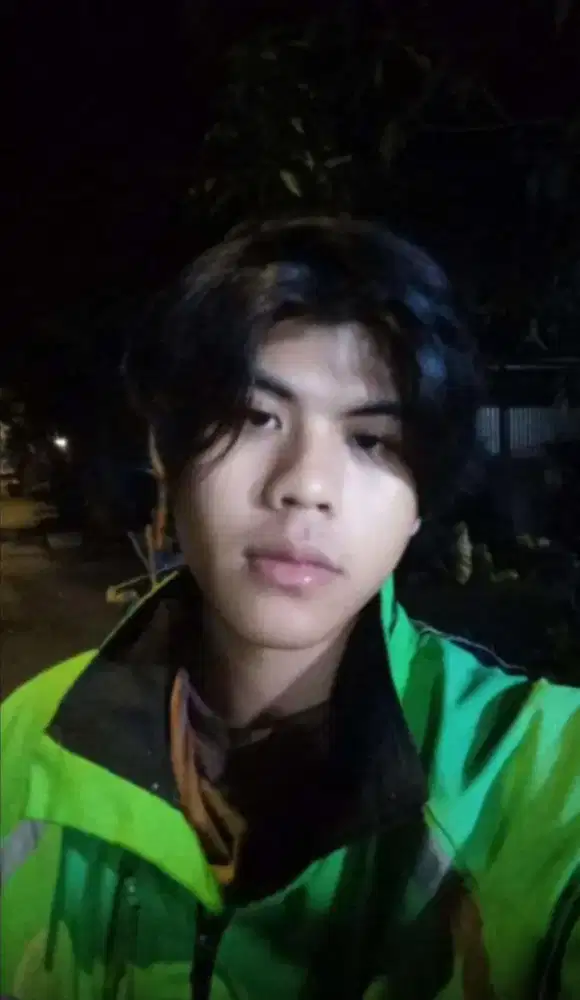 mencari pekerjaan apa saja