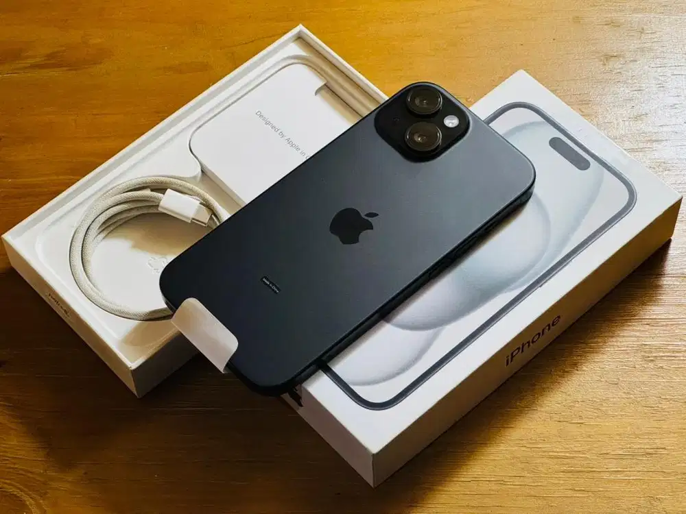 iPhone 15 128GB iBox BH100% 2Minggu Pakai + TecProtec 12Bulan