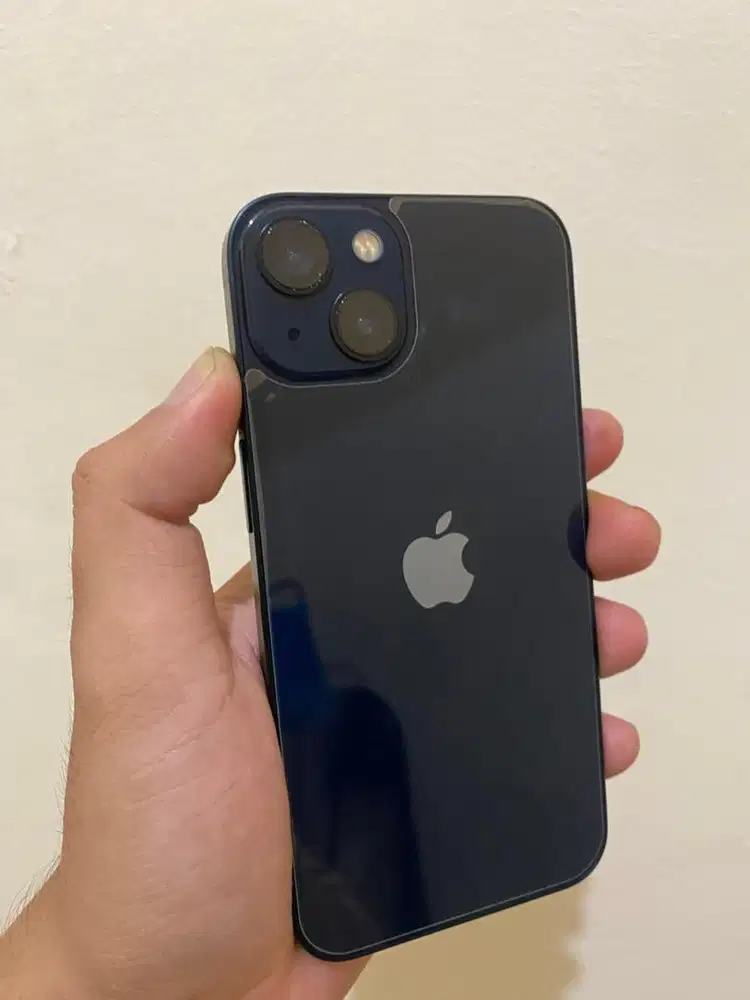 Iphone 13 128gb ibox garansi on Maret