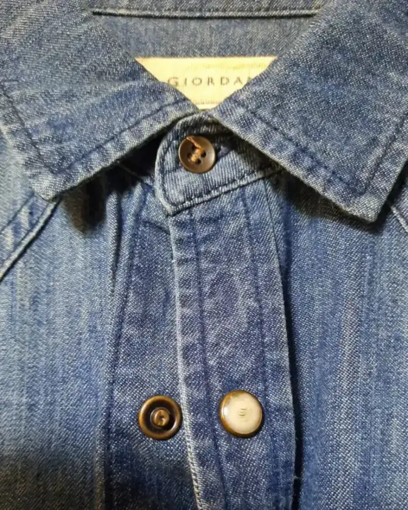 Kemeja jeans pria size L