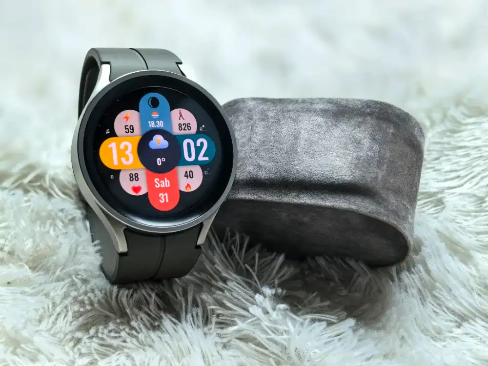 Samsung Watch 5 Pro Titanium 45mm, Kaca Shappire Tahan Gores