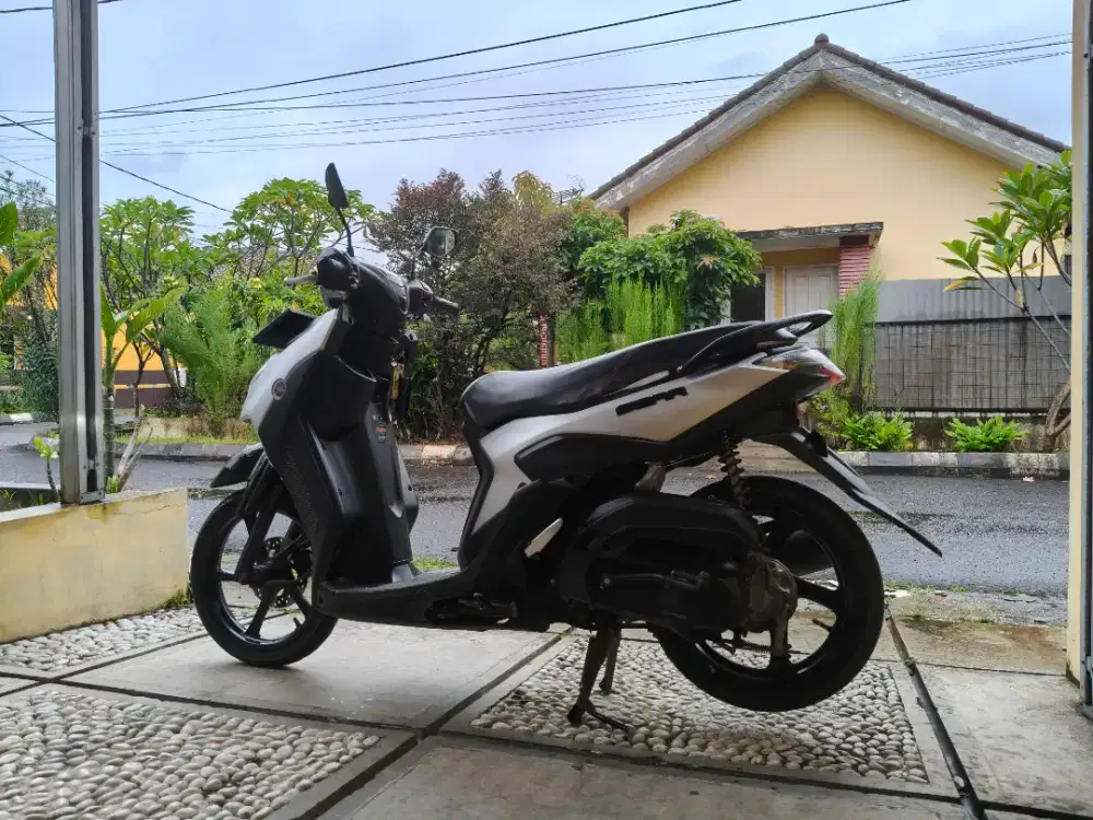 Yamaha Gear 125 Silver 2021