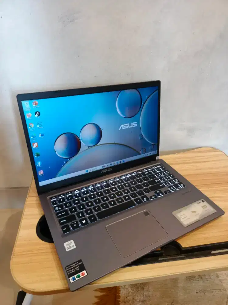 Laptop vivobook core i3 gen 10 ssd 512gb beklit