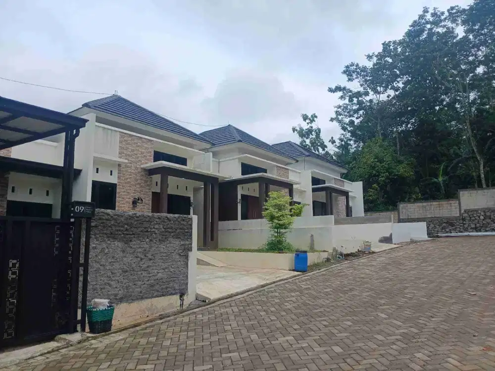 Rumah Baru Lokasi Asri di pakintelan Gunung pati Semarang