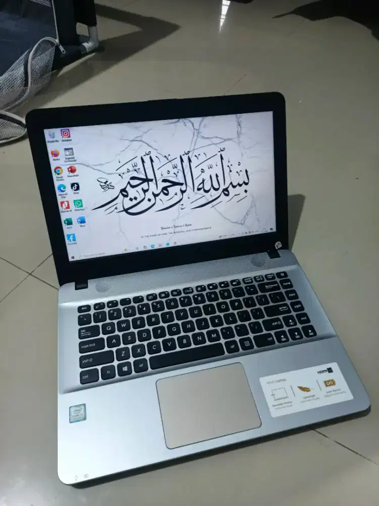 Laptop vivobook core i3 ram 8gb ssd satset