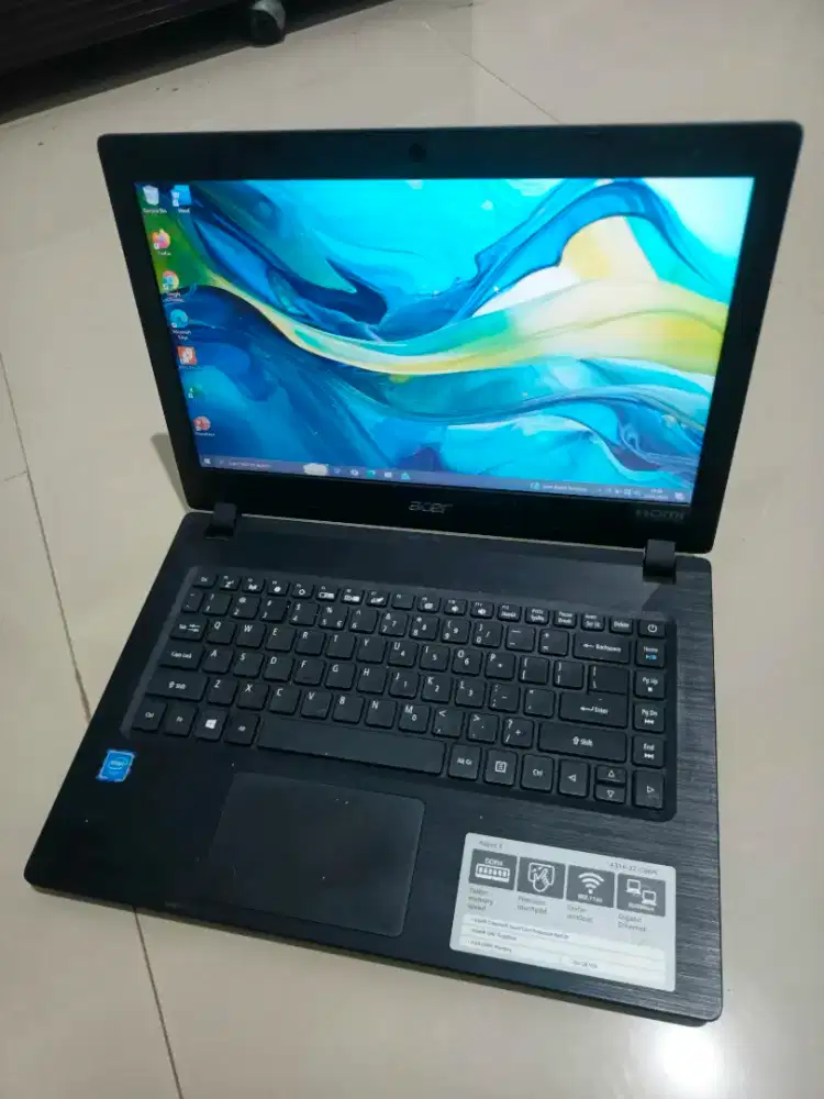 Laptop acer aspire 3 ssd satset segel acer