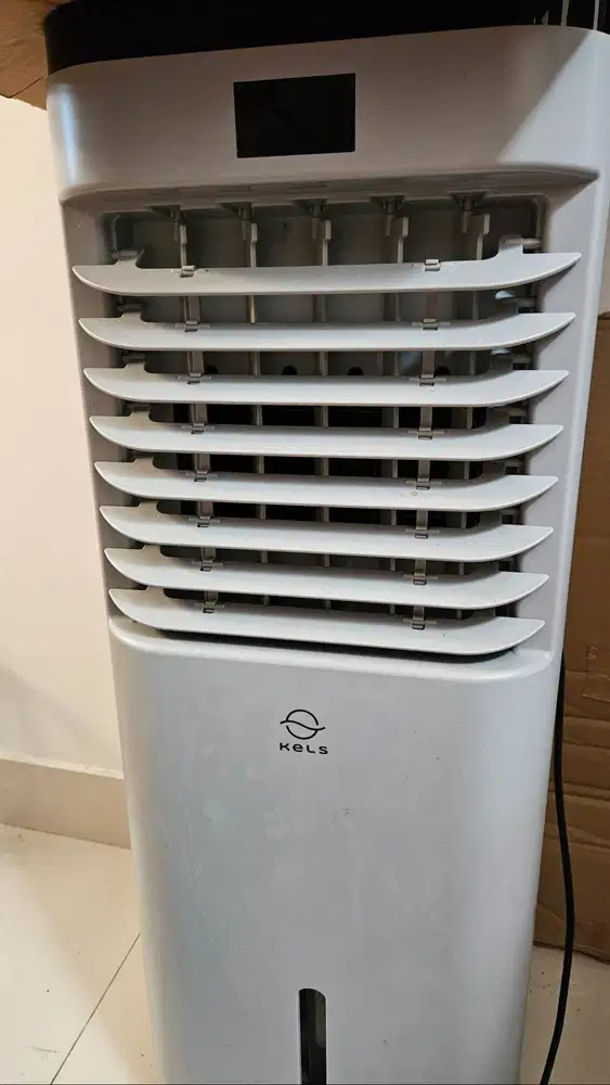 Kipas Informa (Kondisi Seperti baru) (Kasih gratis 4 Ice Pack)