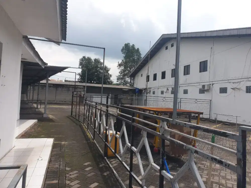 Mojokerto, Pabrik luas tanah 9.390 m2 Poros Jalan Raya Propinsi