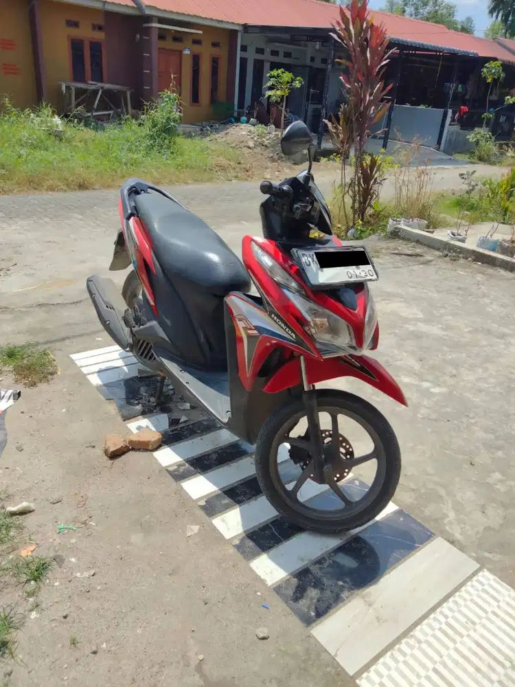 VARIO 125 F1 2014