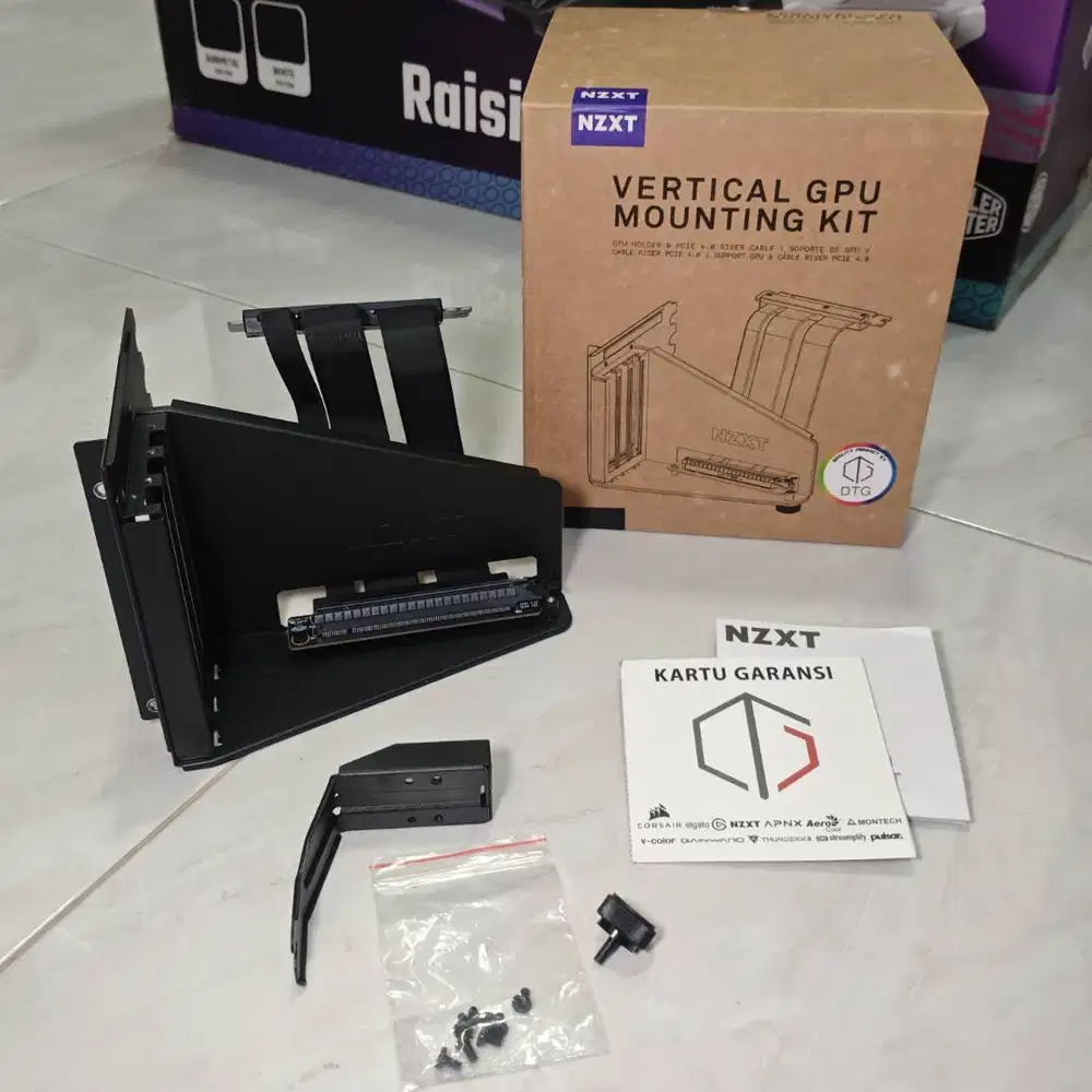 NZXT Vertical GPU Mounting Kit Universal & PCI-E 4.0 Riser Cable