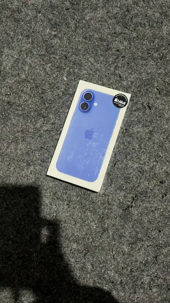 iPhone 16 128gb ibox new ultramarine 
New segel, garansi resmi ibox
