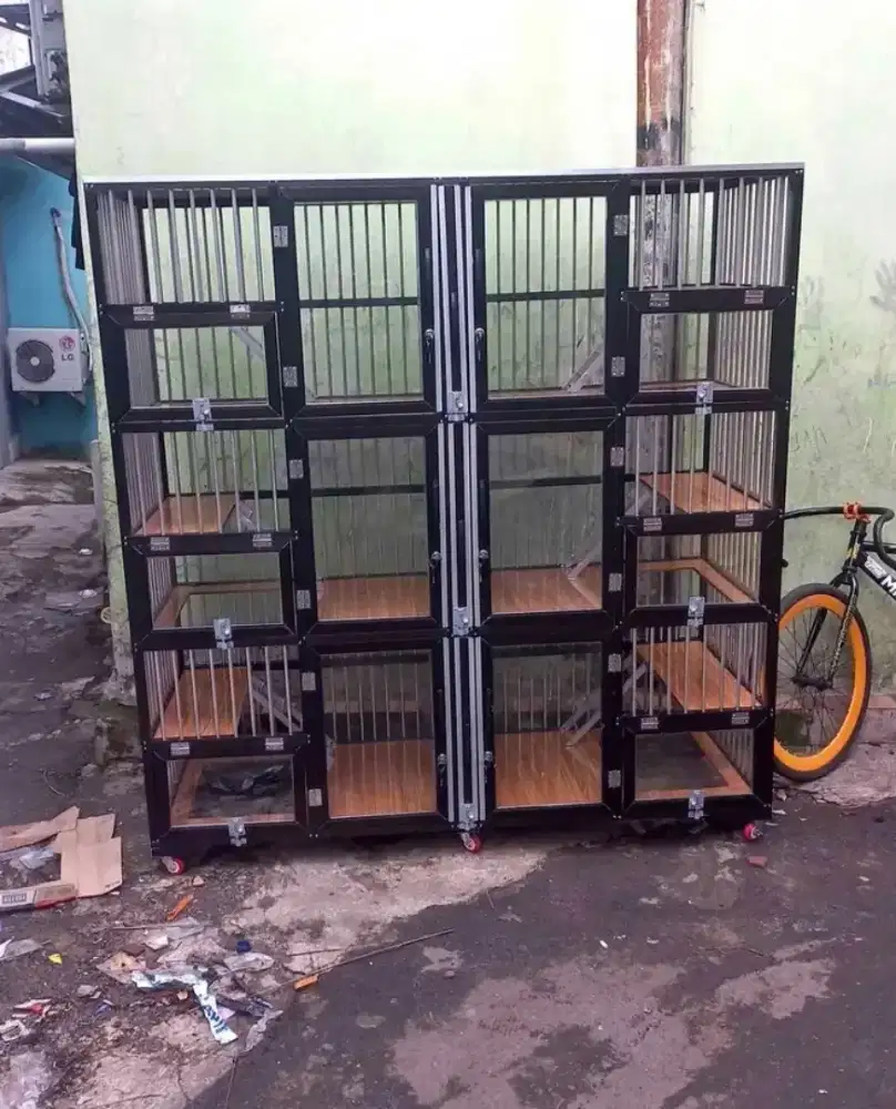 Kandang kucing aluminium