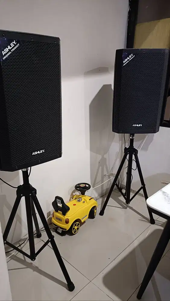 Speaker aktif Ashley ACT600PRO 15inch plus stand