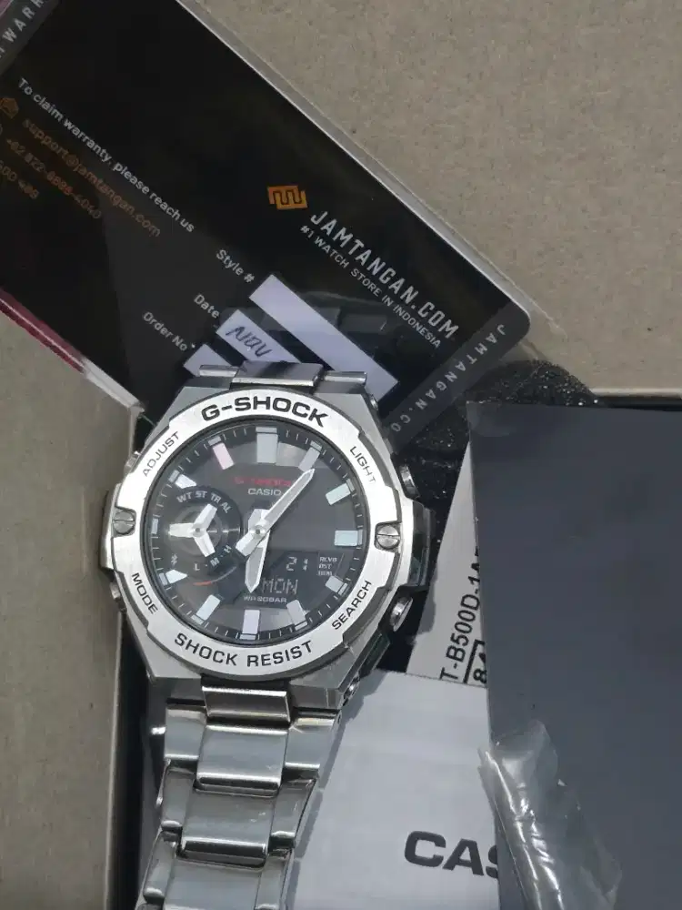 G Shock GST-B500D-1ADR silver likenew