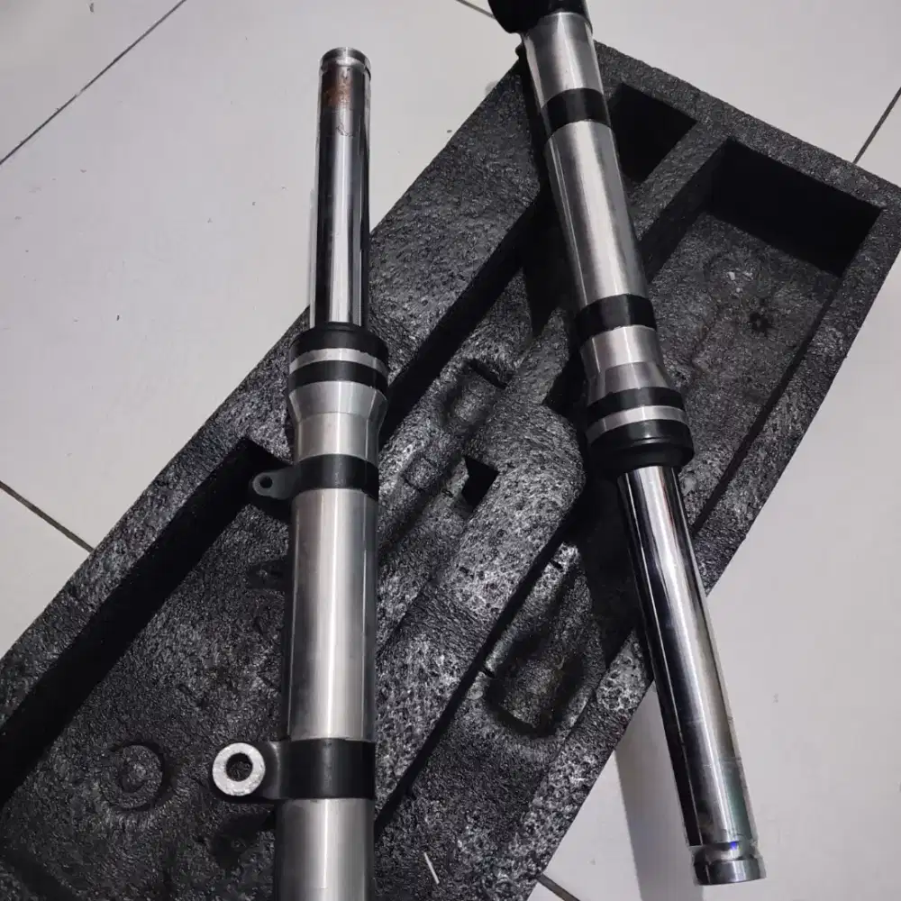 Shock bubut Vario Led old