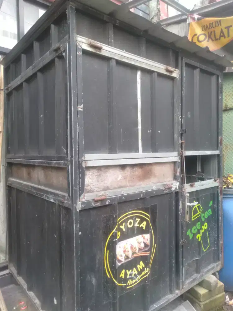 Dijual booth 1,5jt aja...container besi holo bukan rangka baja