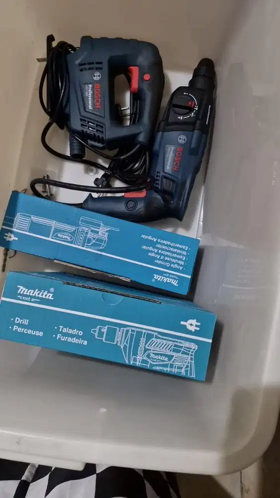 BOR, GERINDA, JIGSAW