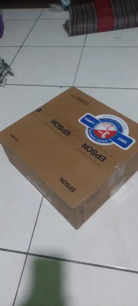 Proyektor Baru belum di pakai