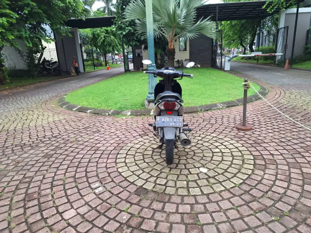 Honda karisma th 2005 body mesin sehat pajak telat 4x surat2 lengkap