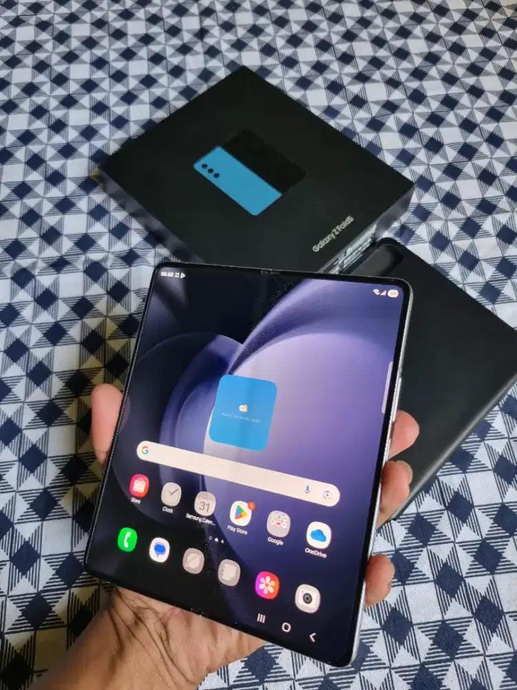 Samsung Z Fold5 5G (12/256) Resmi SEIN