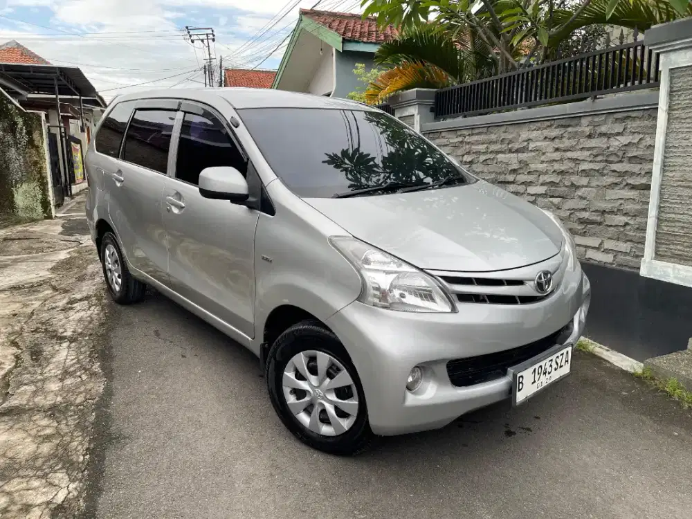 Avanza e upgrad g matic 2012