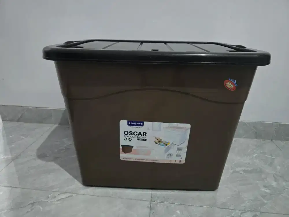 Container Box Coklat Lucky Star Oscar 100L