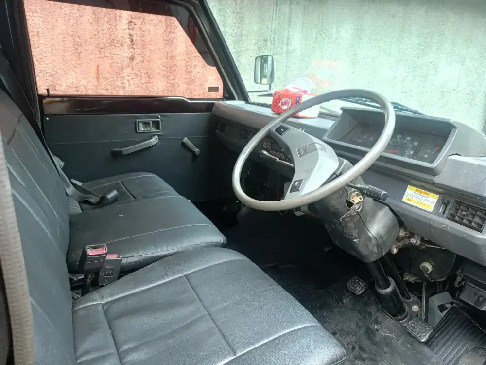 Chiller L300 box pendingin L 300 Mitsubishi canter